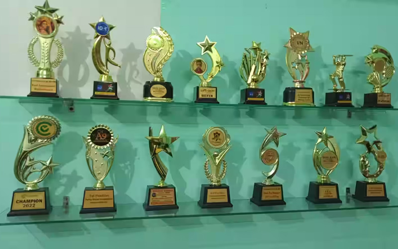 Trophies Manufacturers